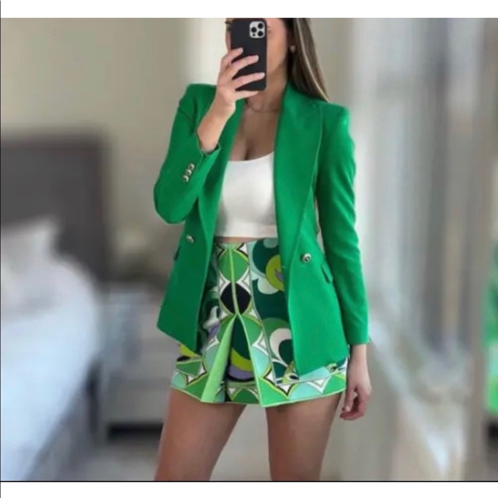 NWT ZARA PRINTED SKIRT